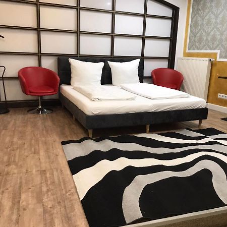 Hotel Glockengasse Koln Bagian luar foto