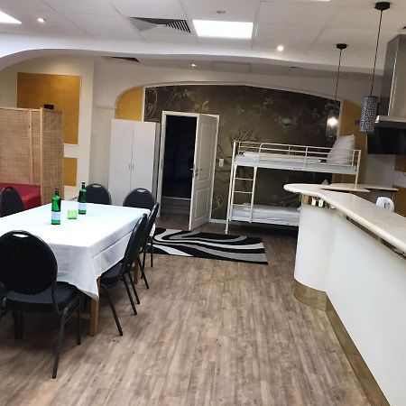 Hotel Glockengasse Koln Bagian luar foto
