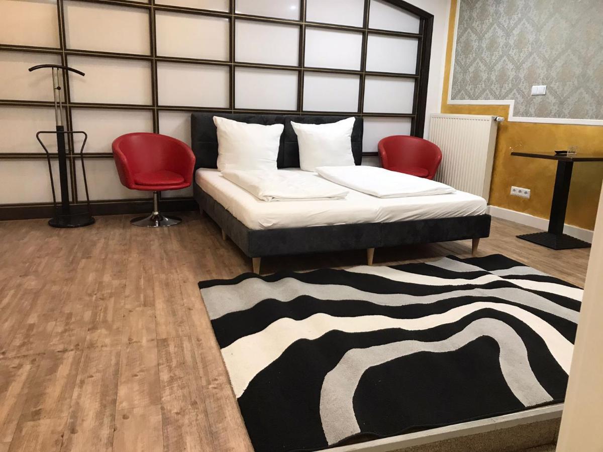 Hotel Glockengasse Koln Bagian luar foto