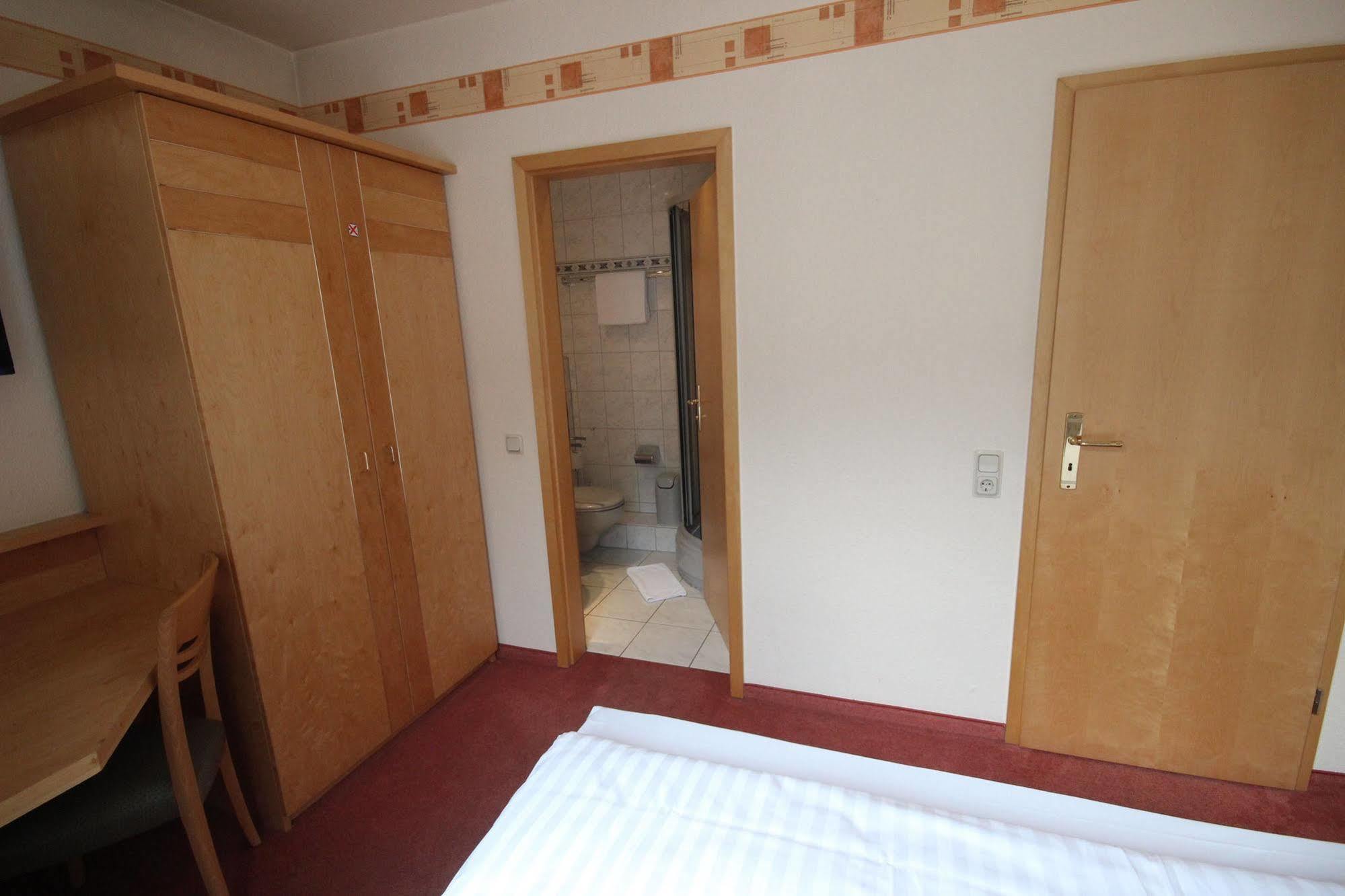 Hotel Glockengasse Koln Bagian luar foto